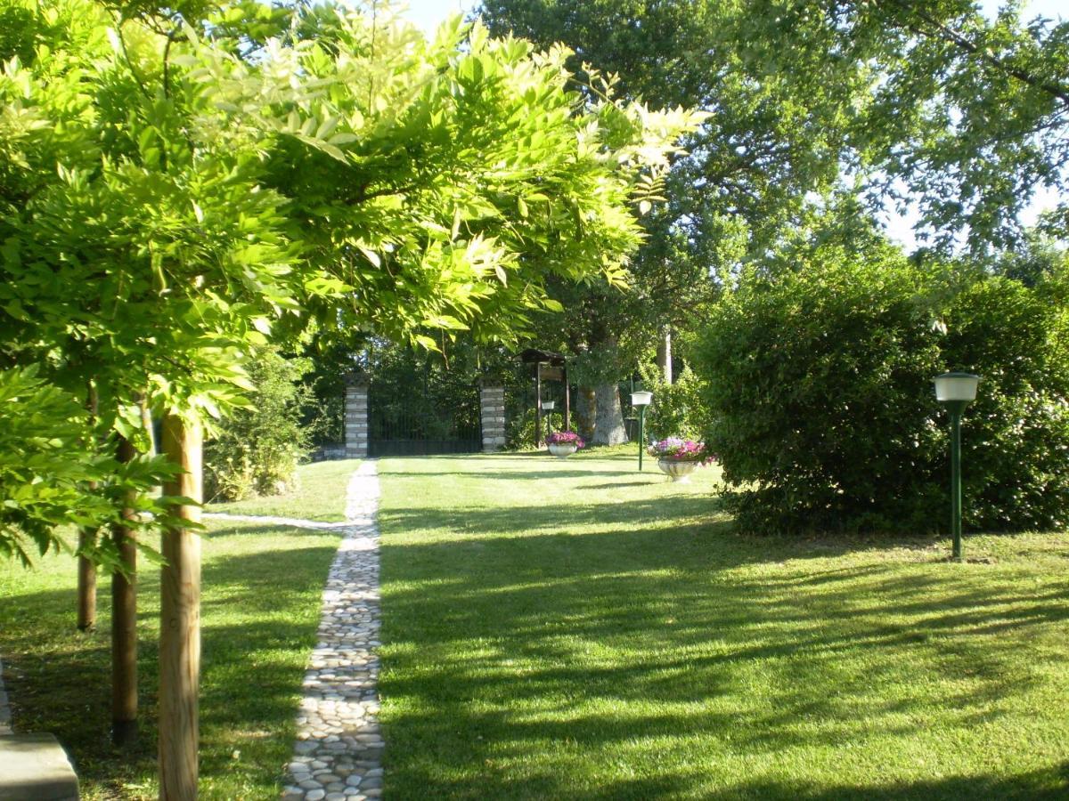 La Collina Dei Ciliegi Apartment Cagli Luaran gambar