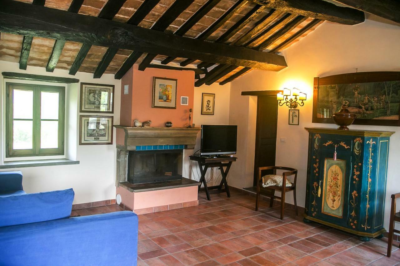 La Collina Dei Ciliegi Apartment Cagli Luaran gambar